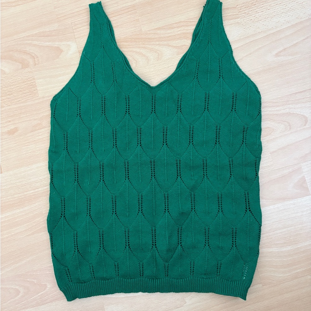 Green Knit Sleeveless V-Neck Tank Sz Small